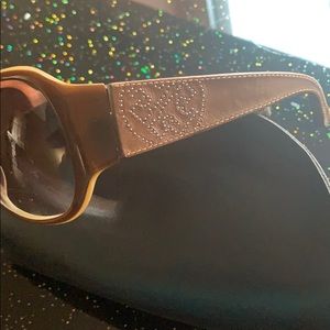 Glasses  Tory Burch